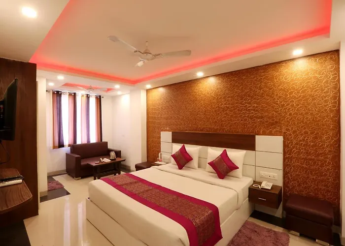 Hotel Ark Suites At Airport
